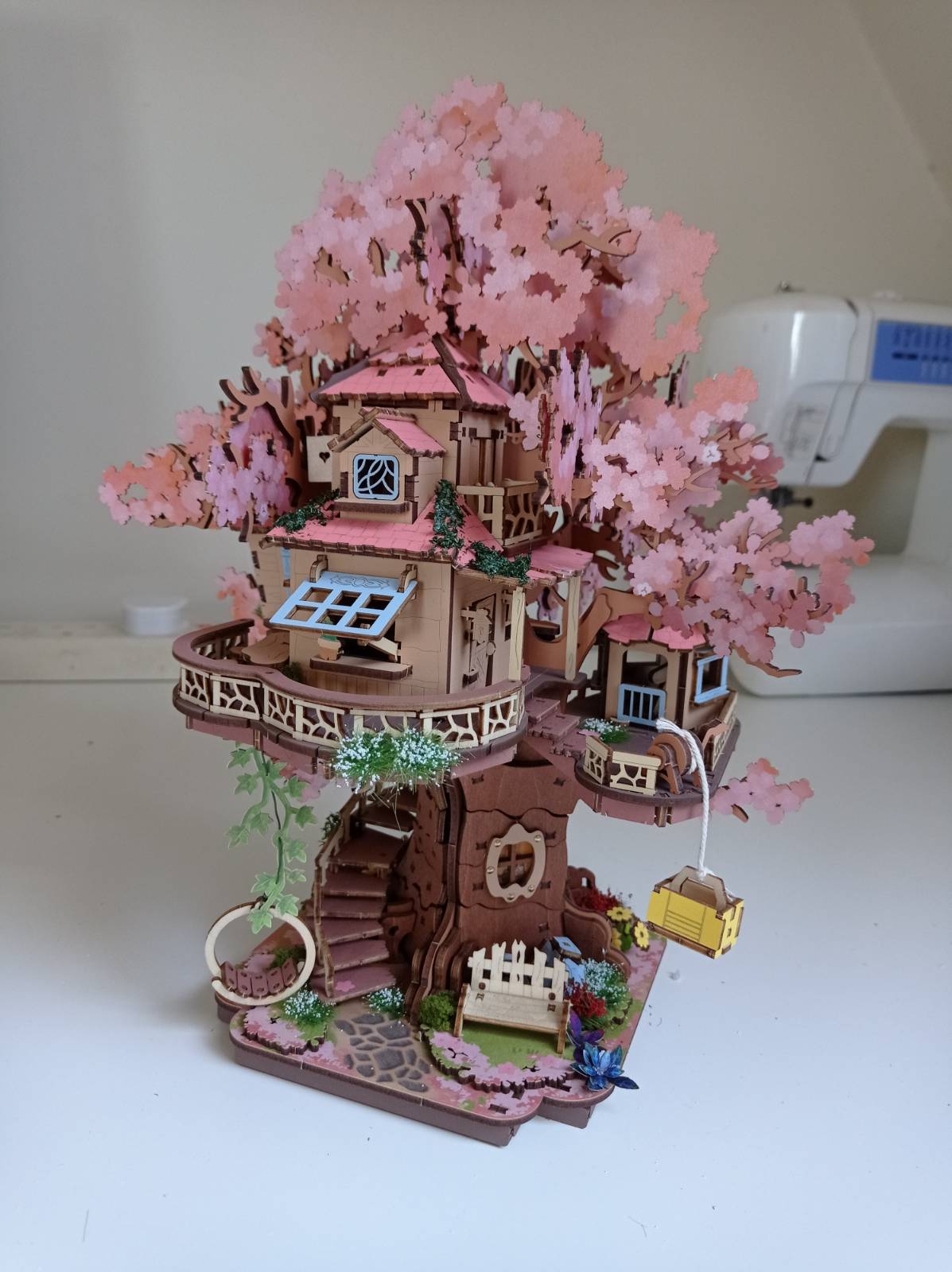 Treehouse model kit